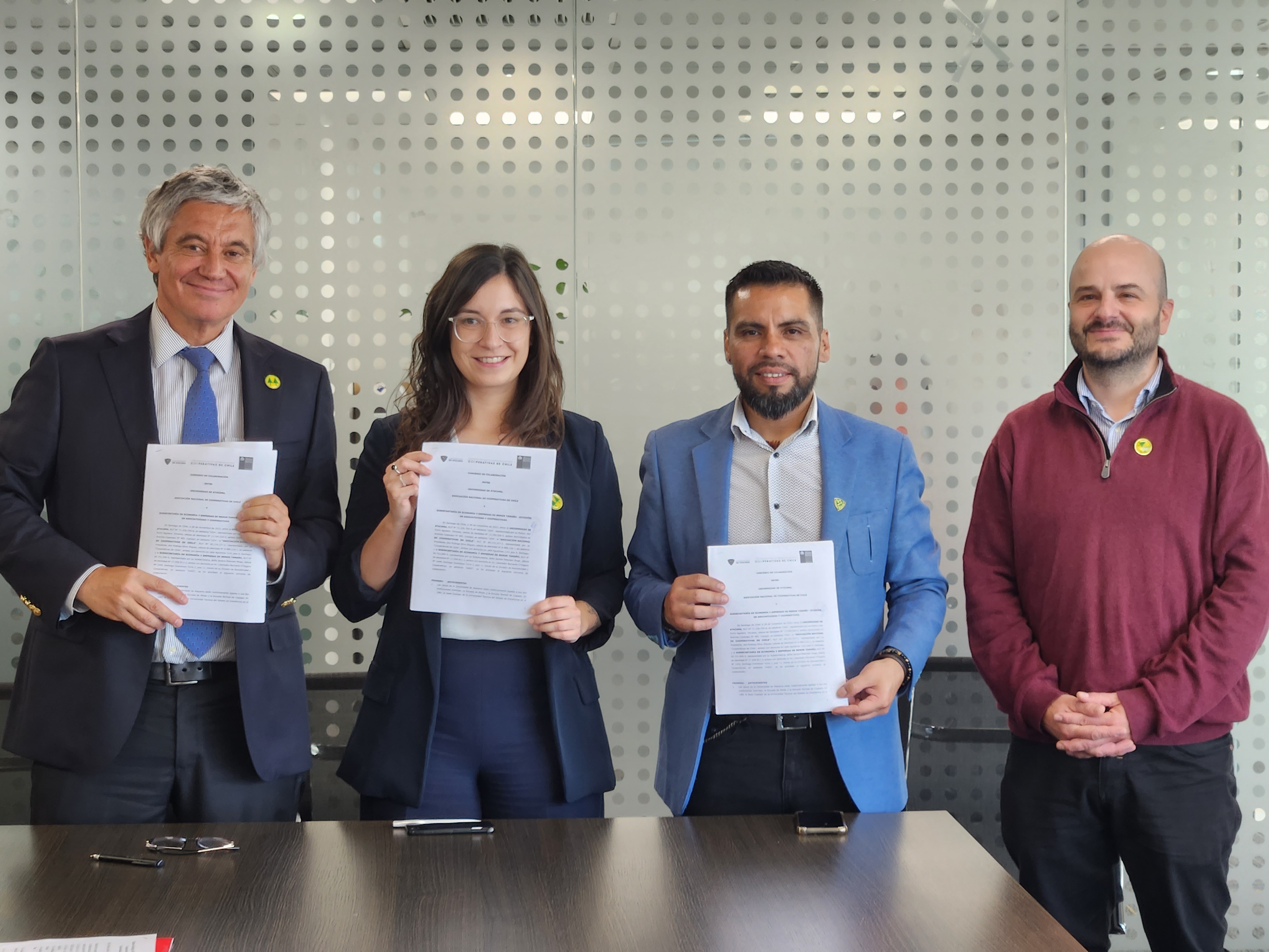 Asociación Nacional de Cooperativas firma convenio con la Universidad de Atacama y el Ministerio de Economía para fomentar la educación cooperativa