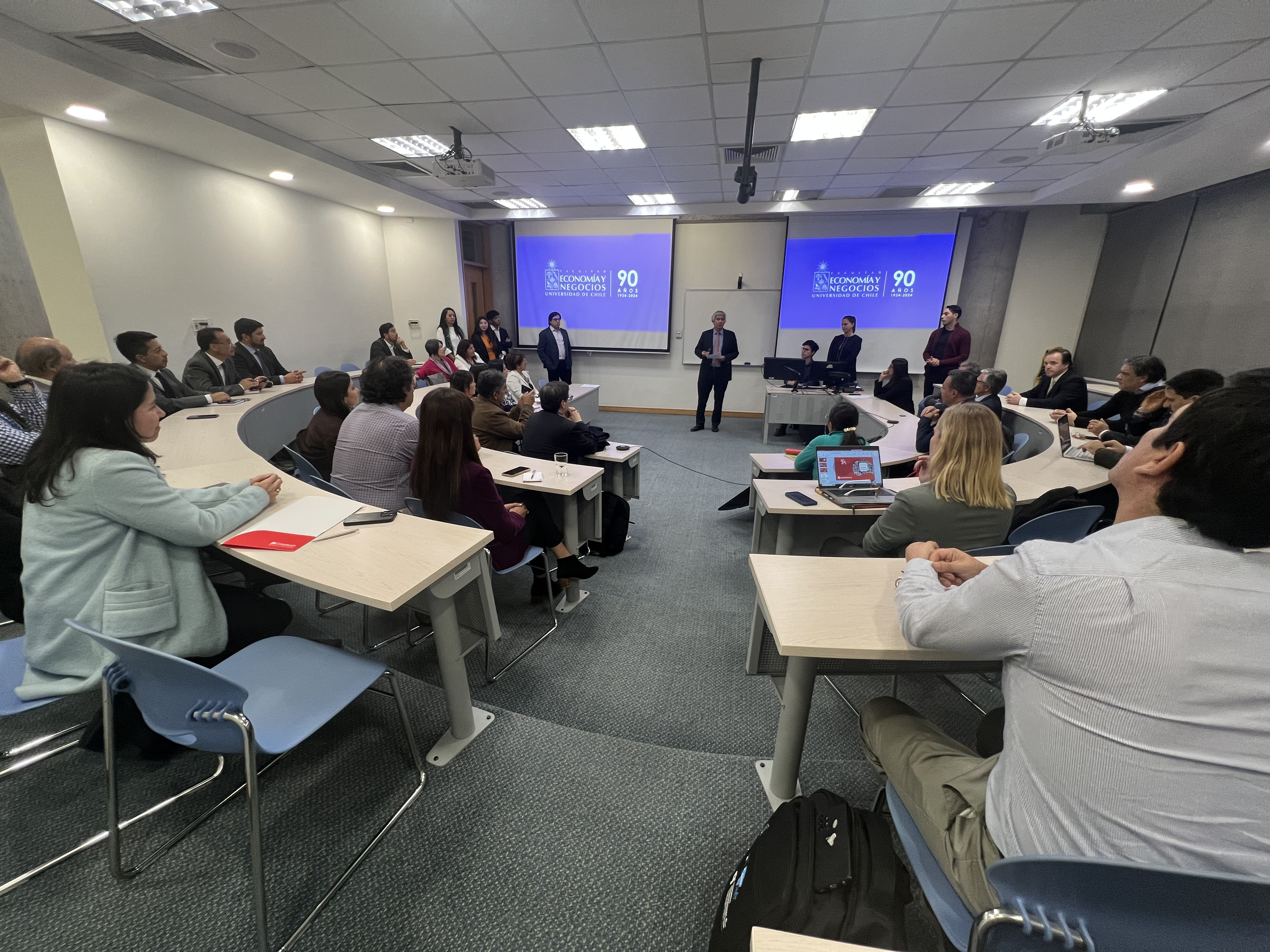Nueva versión del Diploma de Alta Dirección para Cooperativas se lanza con la charla «Colaboración como estrategia: el potencial de las cooperativas» Nueva versión del Diploma de Alta Dirección para Cooperativas se lanza con la charla «Colaboración como estrategia: el potencial de las cooperativas»