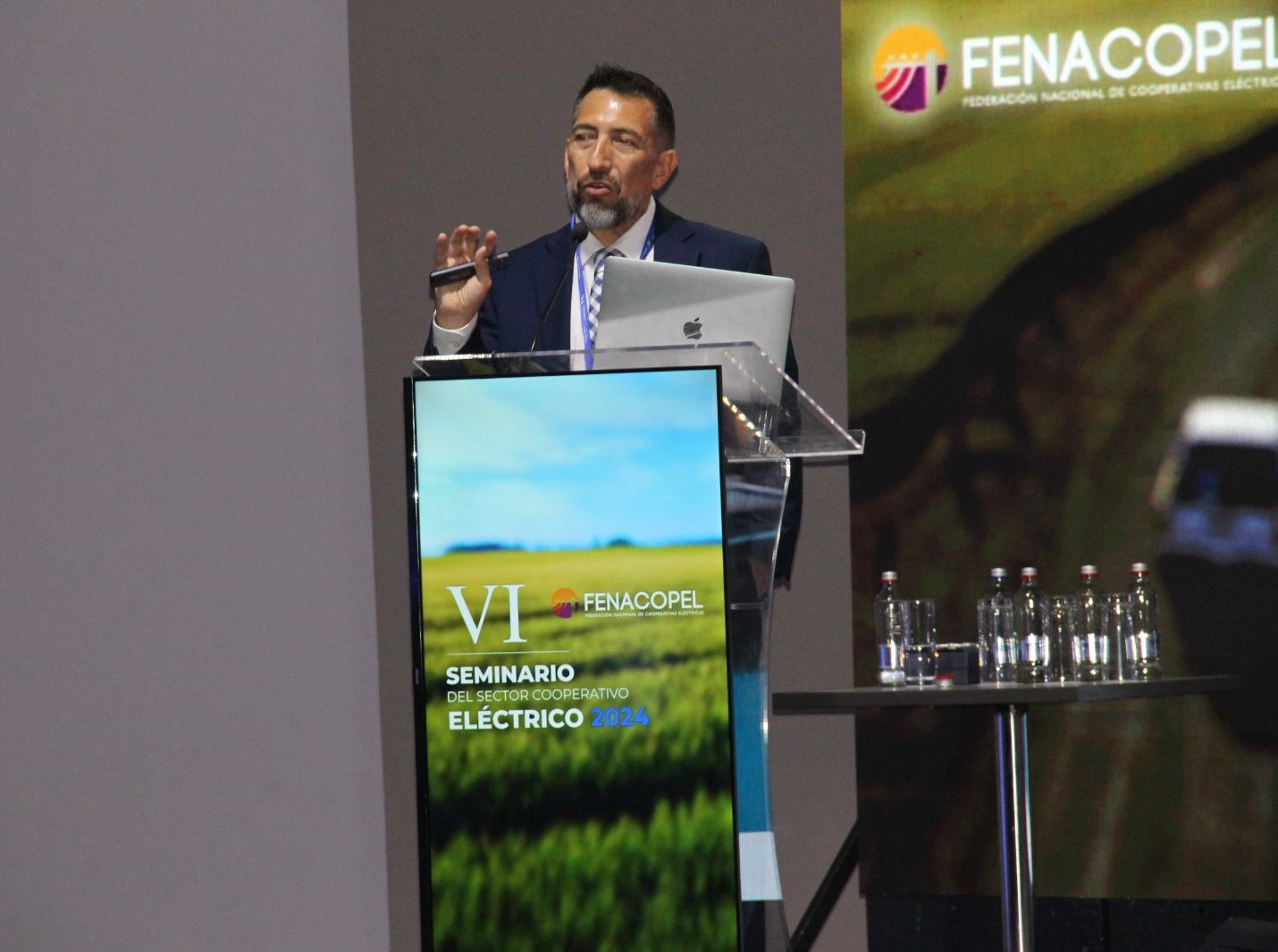 Tarifa Única Nacional, desafíos regulatorios para la distribución y futuro del sector eléctrico marcaron el VI Seminario del Sector Cooperativo Eléctrico 2024 en Concepción