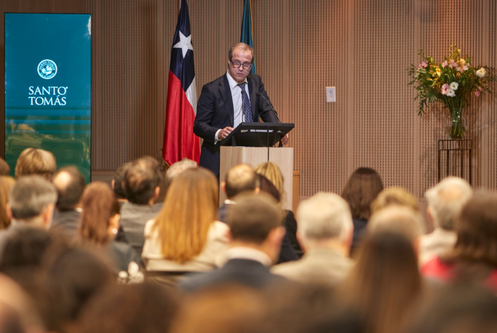 Asociación Nacional de Cooperativas de Chile participa en inauguración del año académico 2026 de Santo Tomás