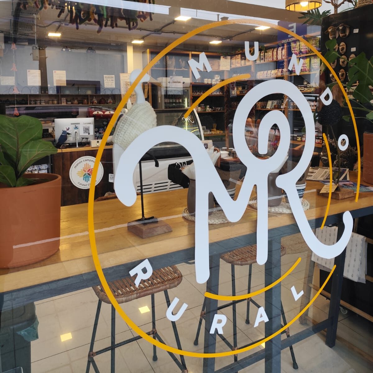 Conoce la Tienda Mundo Rural Valdivia, uno de los nuevos comercios administrados por Campocoop